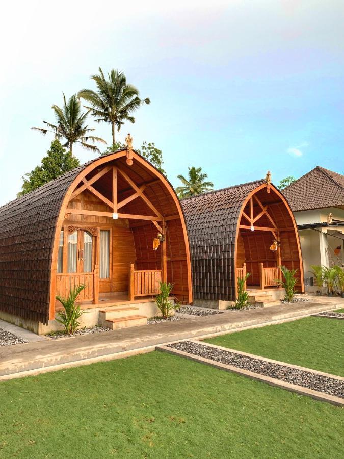 Besakih Homestay & Villa Екстериор снимка
